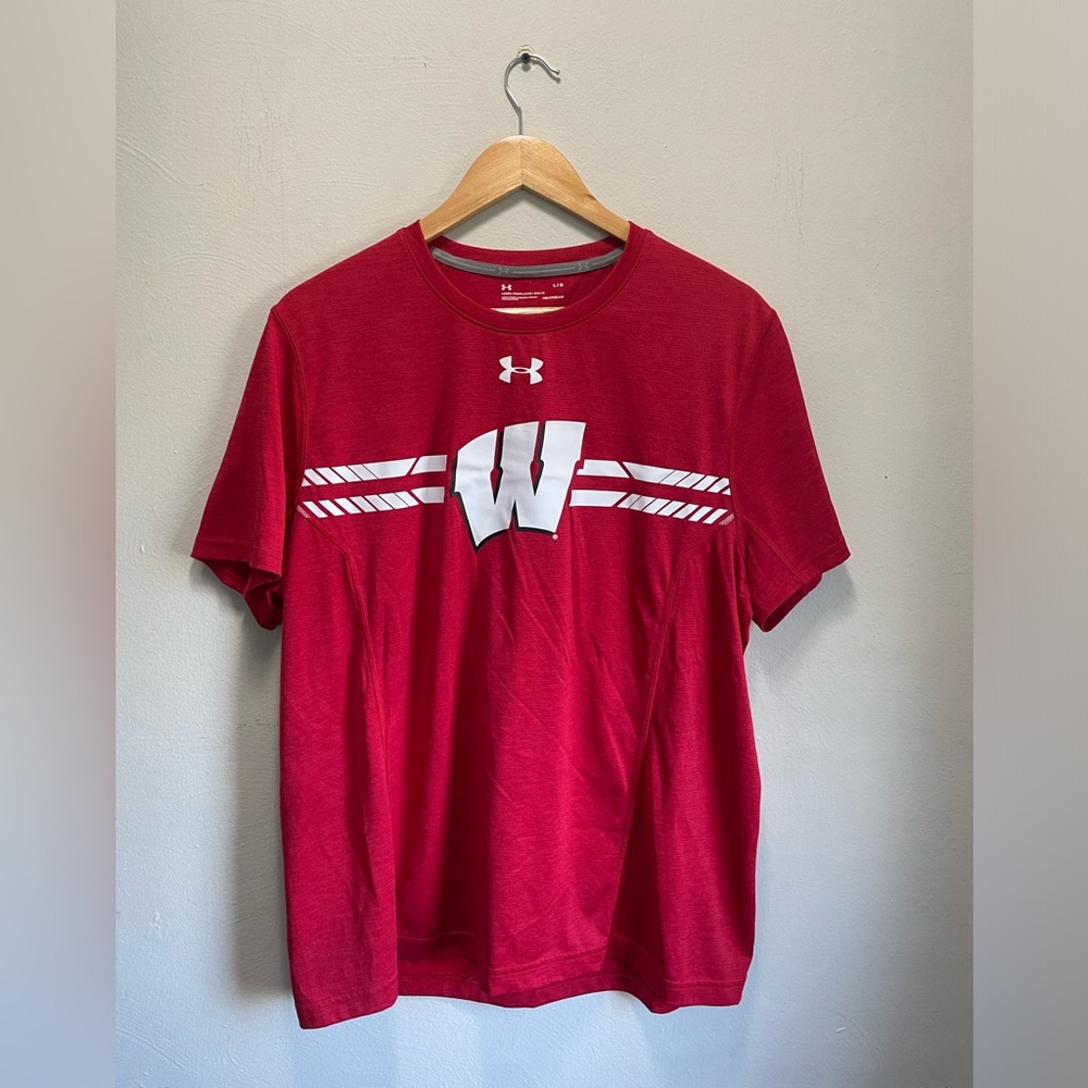 Under Armor Men’s Large Loose Wisconsin Badgers